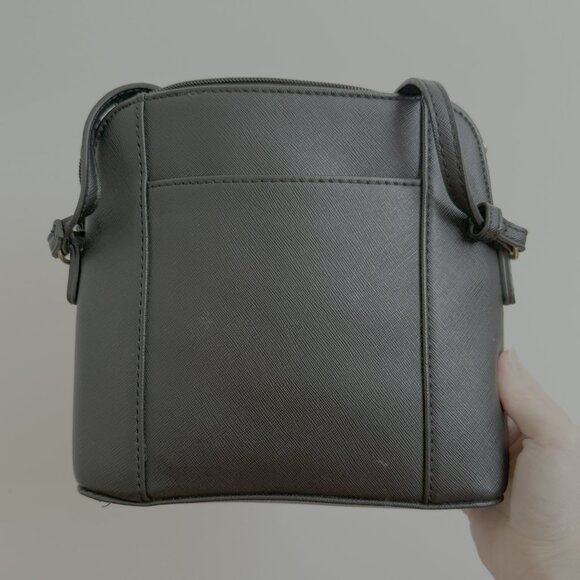 Liz Claiborne Adjustable Crossbody Messenger Bag Black Gold Hardware Polyvinyl - Picture 3 of 11